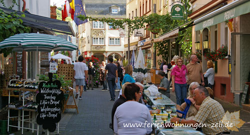 Lange Tafel Zell Mosel